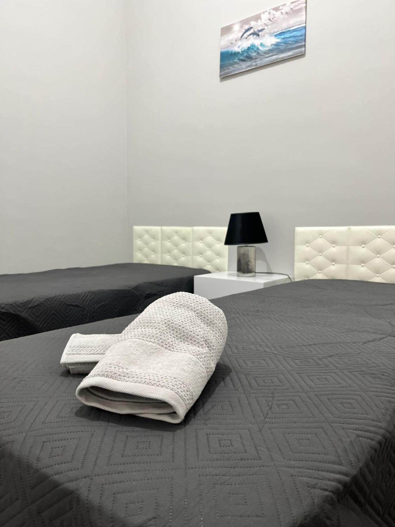Azzurra Apartment